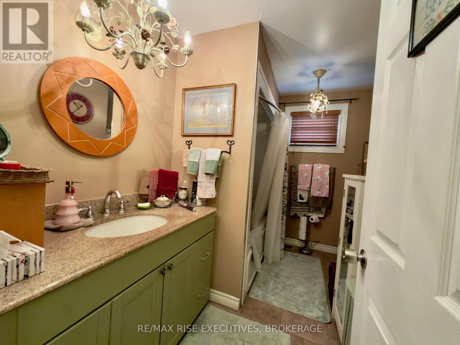 239 CHURCH STREET Image 9