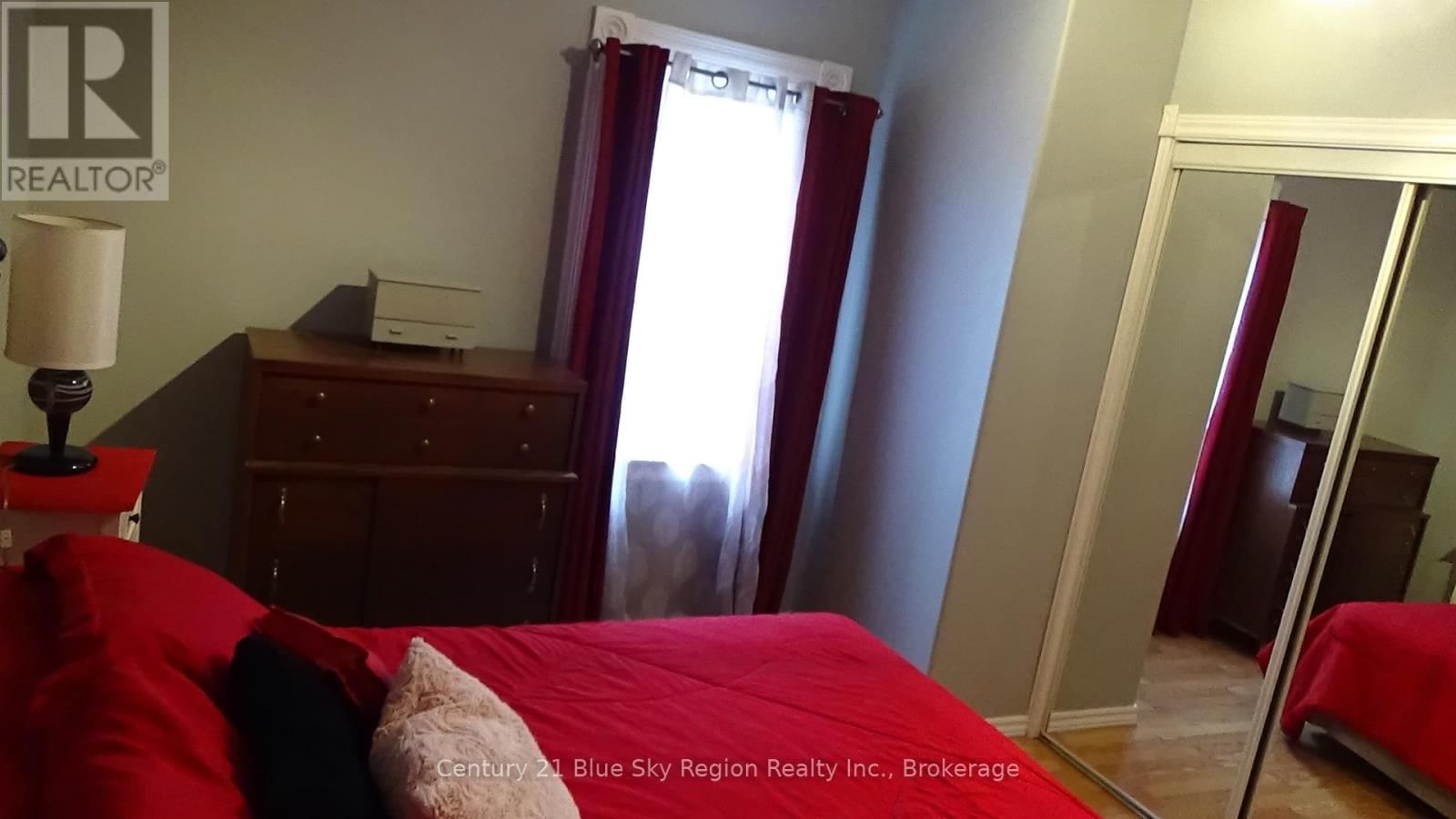 176 CHURCH STREET Image 25