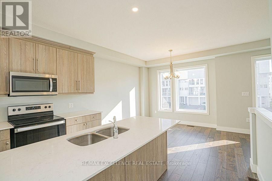 172 - 177 EDGEVALLEY ROAD Image 14