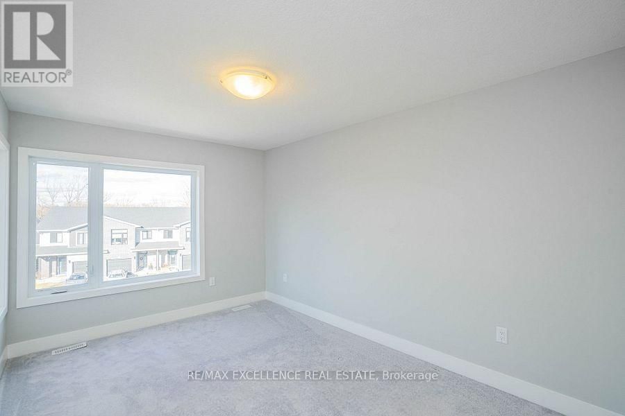 172 - 177 EDGEVALLEY ROAD Image 31