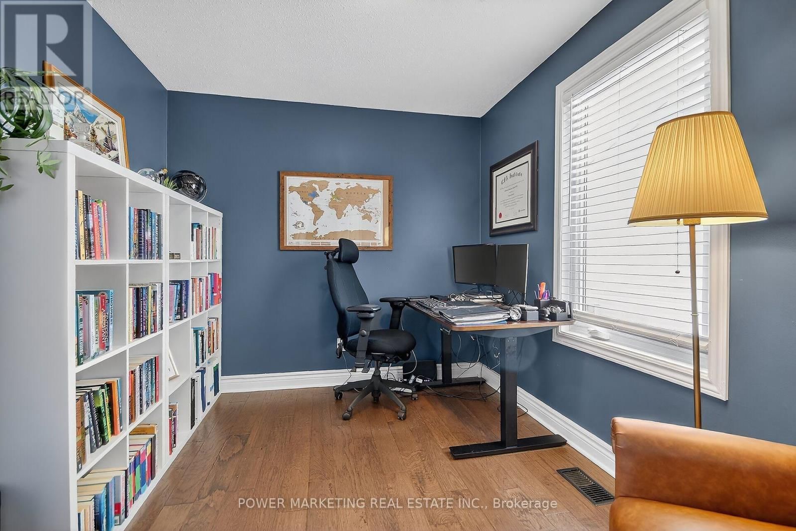 3269 CLEARWATER CRESCENT Image 18