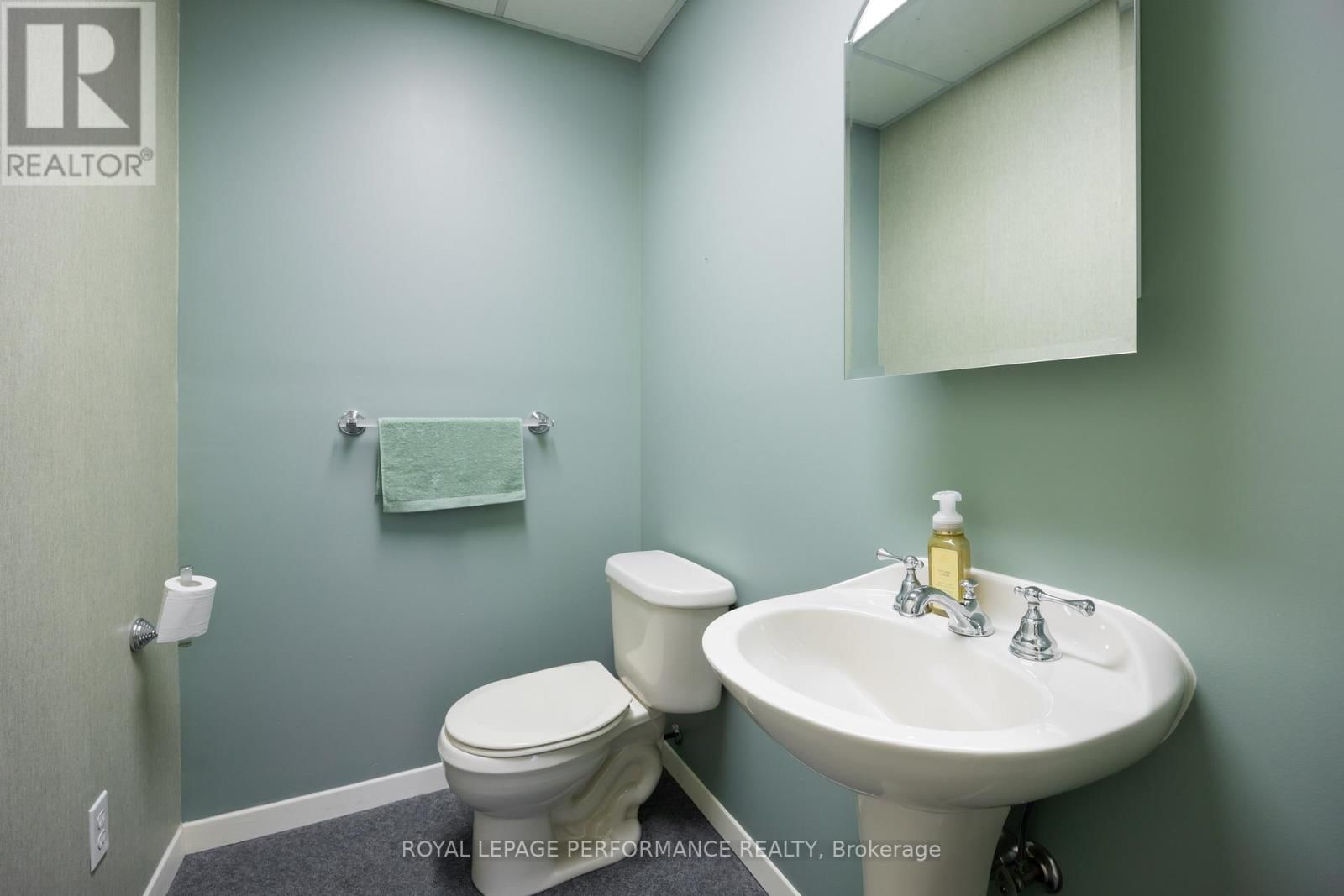 139 ALEXANDRIA MAIN STREET SOUTH Image 14