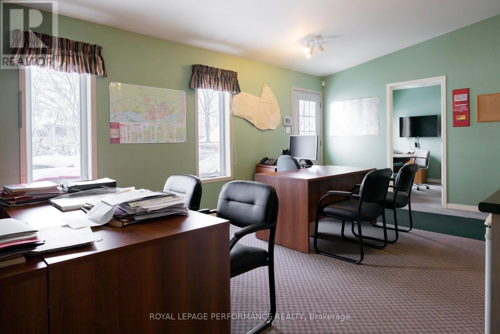 139 ALEXANDRIA MAIN STREET SOUTH Image 8