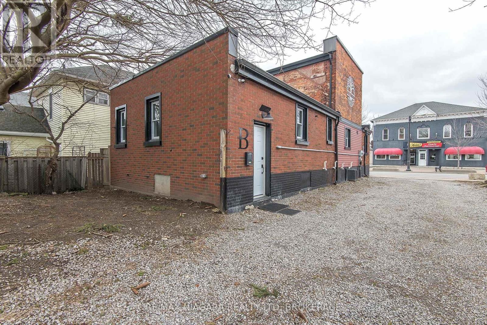 120 MAIN STREET WEST Image 3