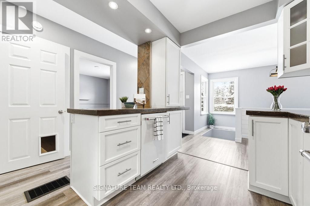 607 AIRPORT ROAD Image 21