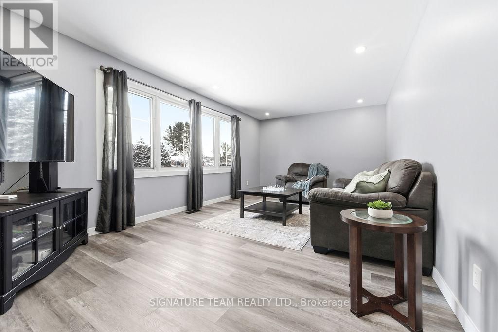 607 AIRPORT ROAD Image 25