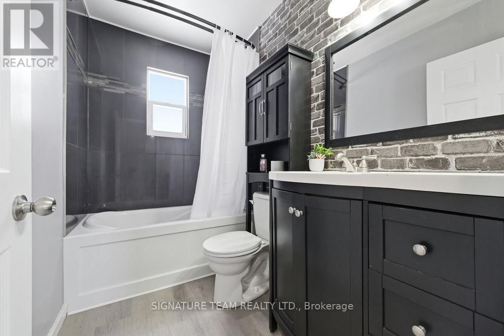 607 AIRPORT ROAD Image 27