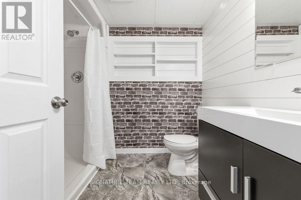 607 AIRPORT ROAD Image 36