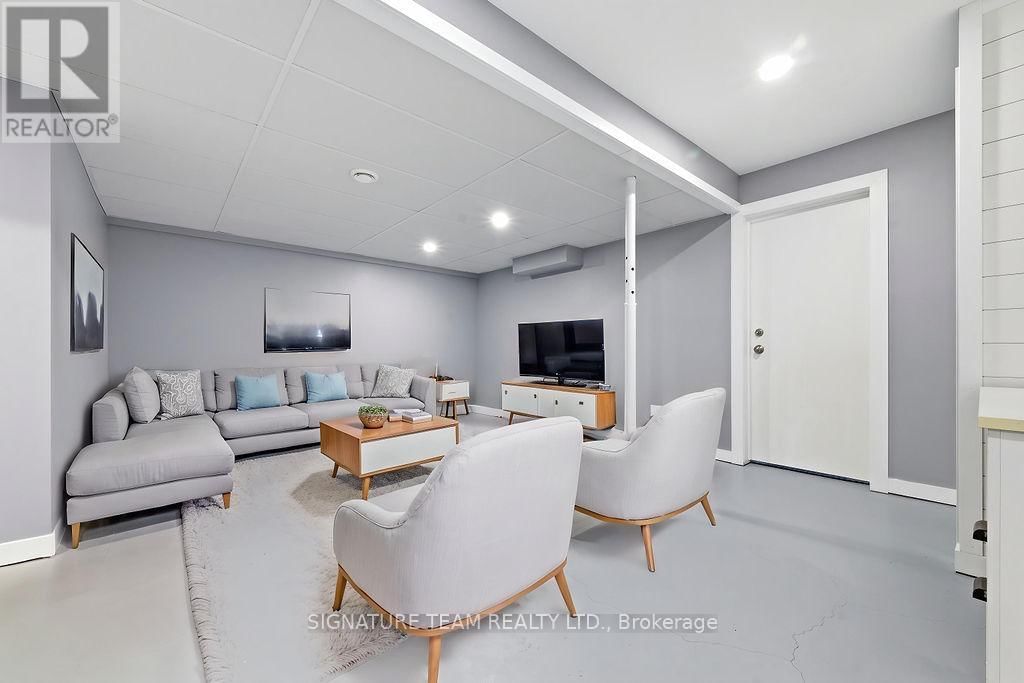 607 AIRPORT ROAD Image 47