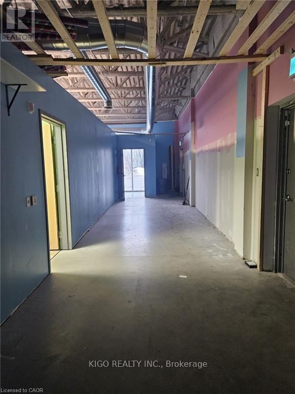 101 & 102 - 454 HESPELER ROAD Image 11