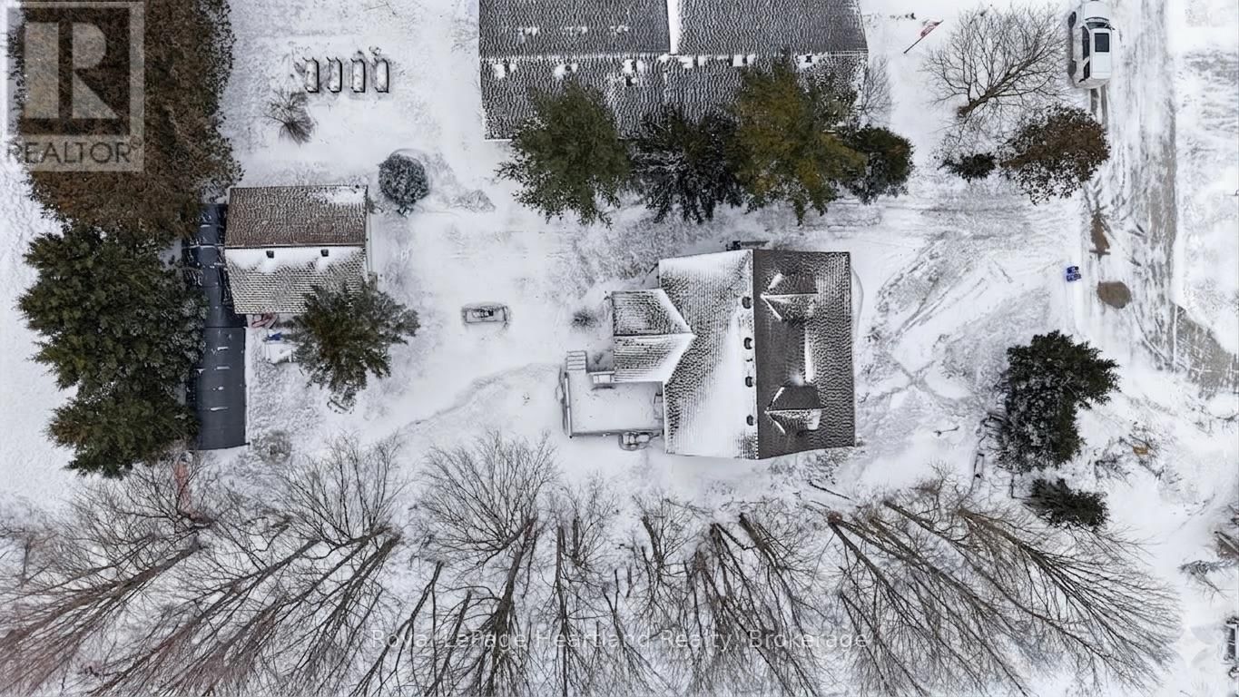 25 JOHN STREET WEST Image 4