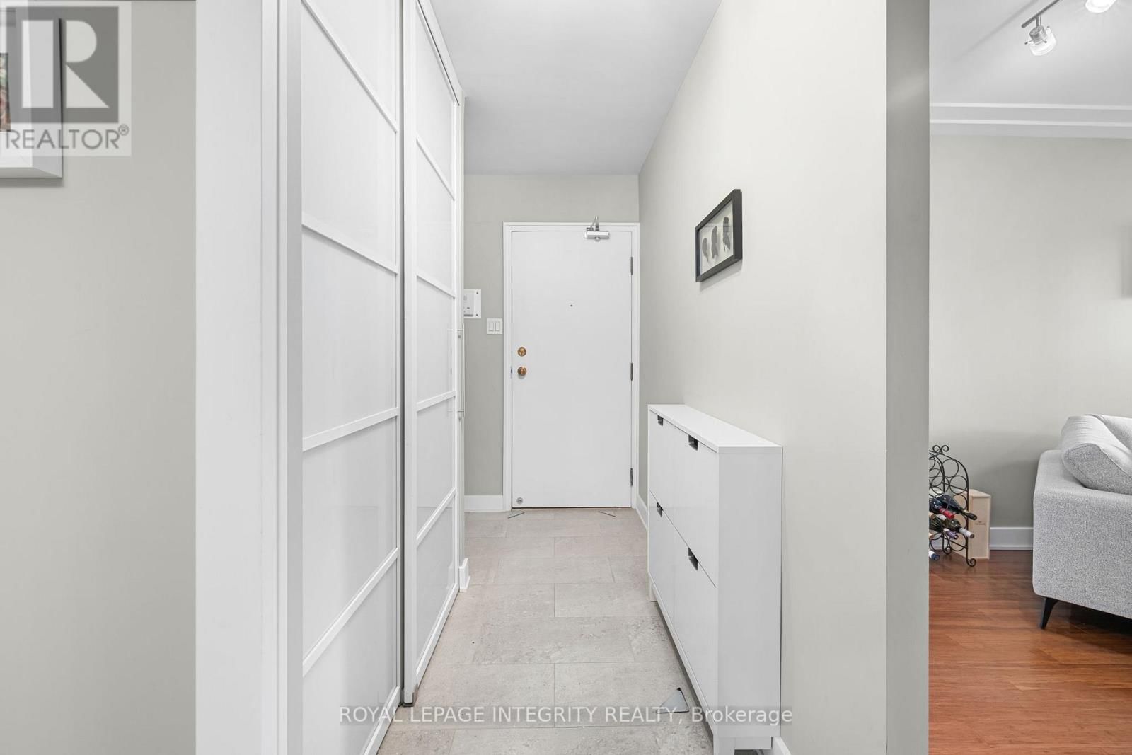 2C - 150 WAVERLEY STREET Image 6