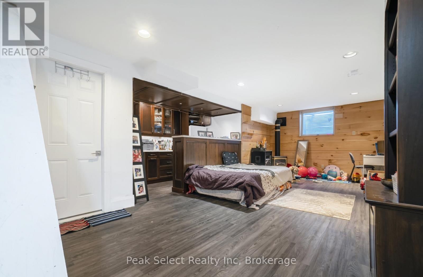 1982 ROAD 163 Image 34