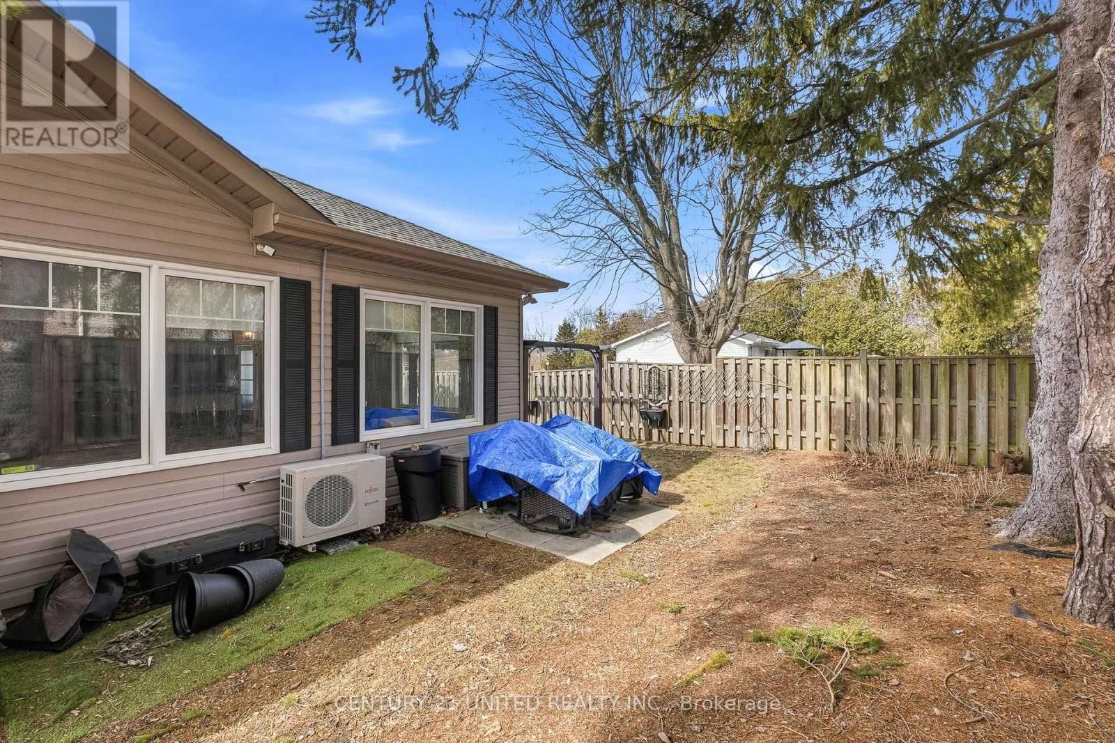 4 - 774 ONTARIO STREET Image 11