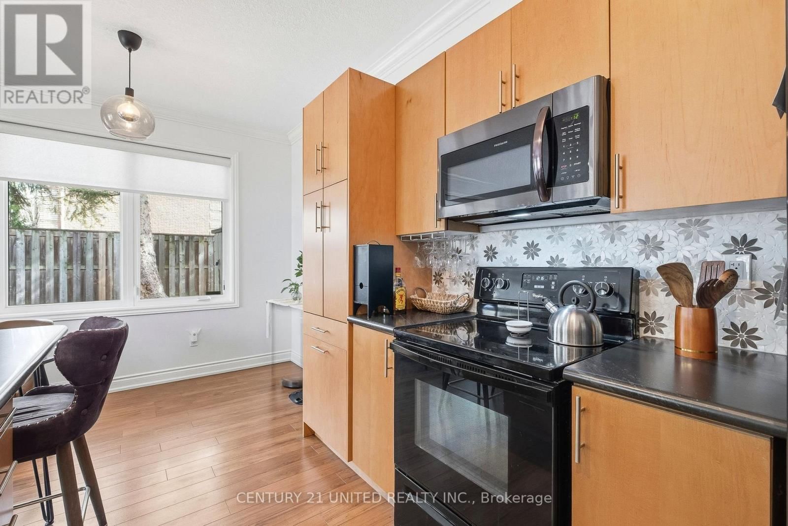 4 - 774 ONTARIO STREET Image 22