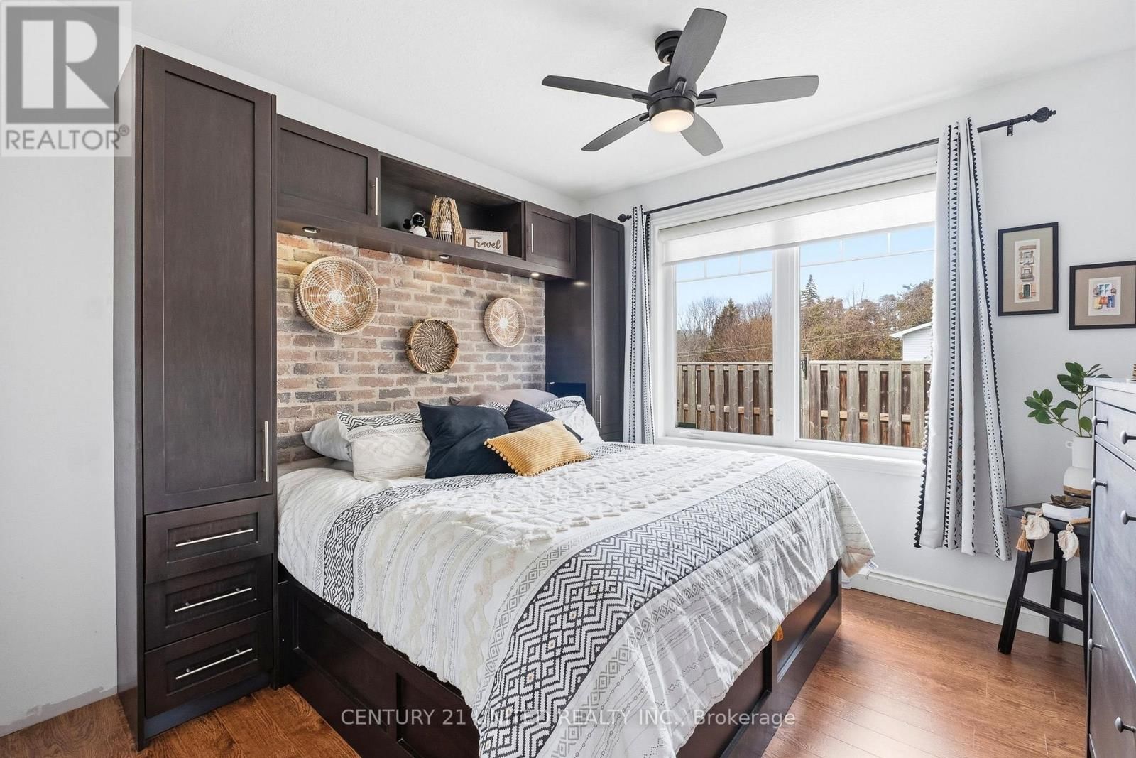 4 - 774 ONTARIO STREET Image 27