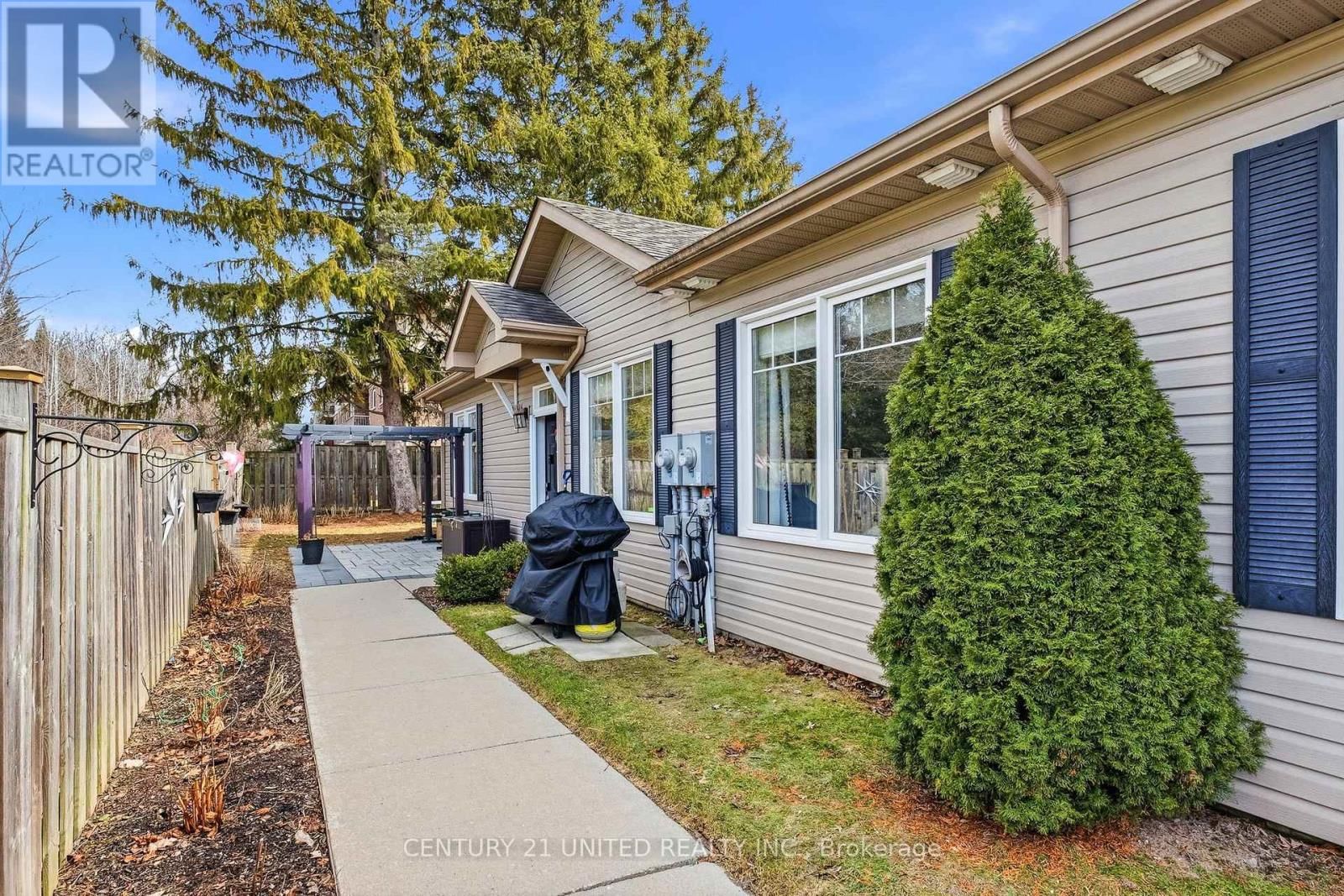 4 - 774 ONTARIO STREET Image 5