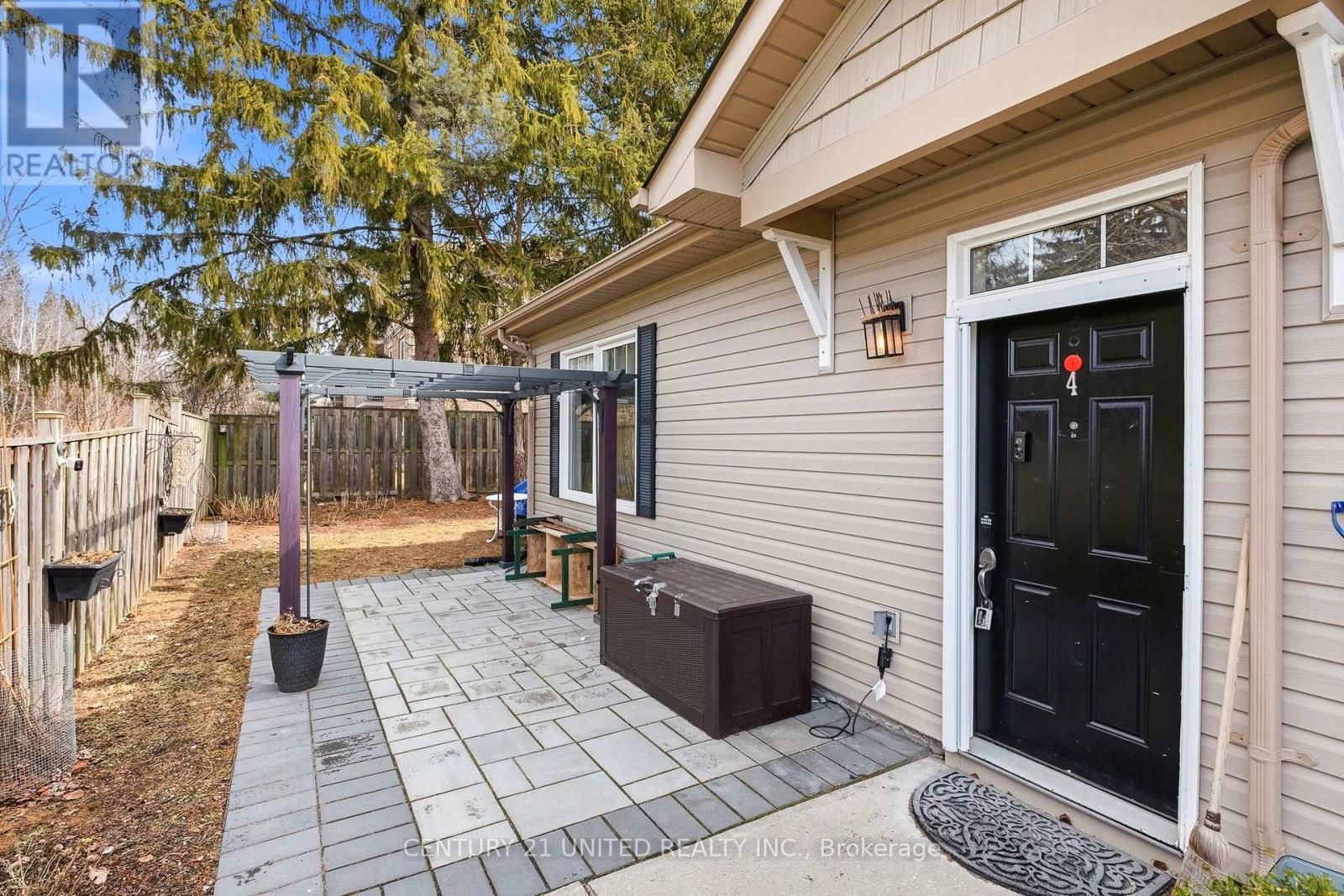 4 - 774 ONTARIO STREET Image 7