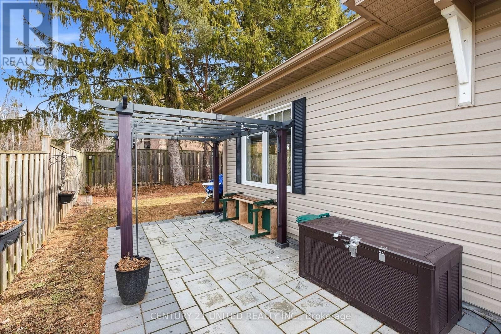 4 - 774 ONTARIO STREET Image 8