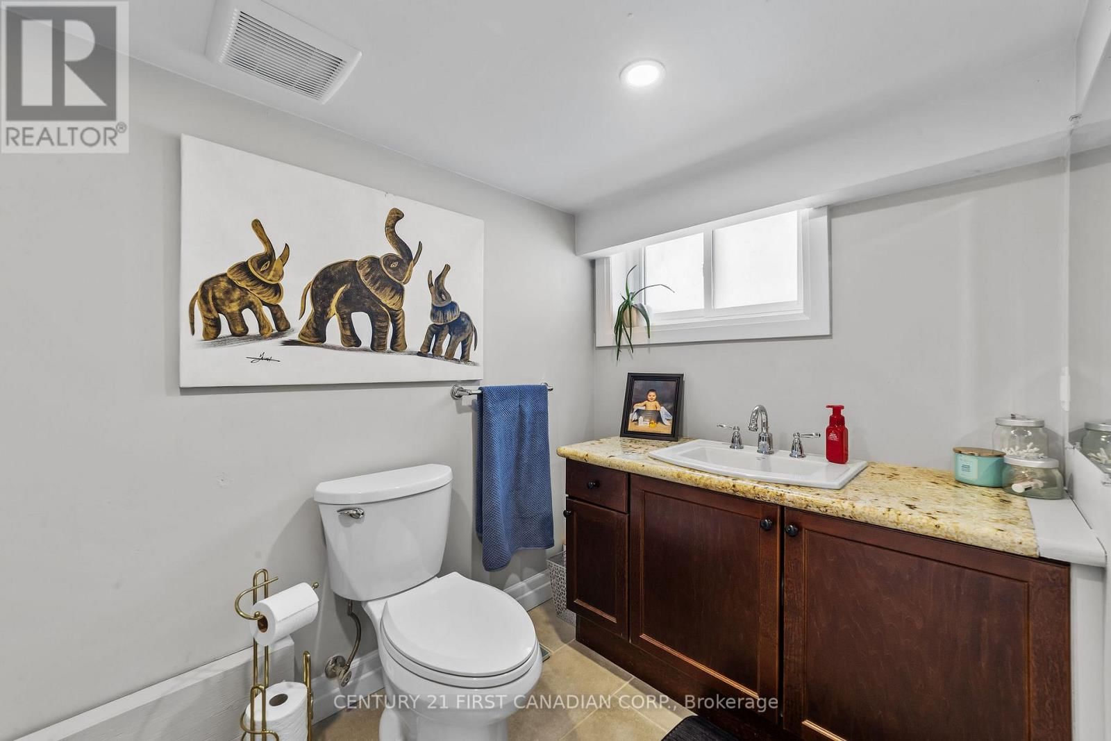 474 WOODMAN AVENUE Image 20