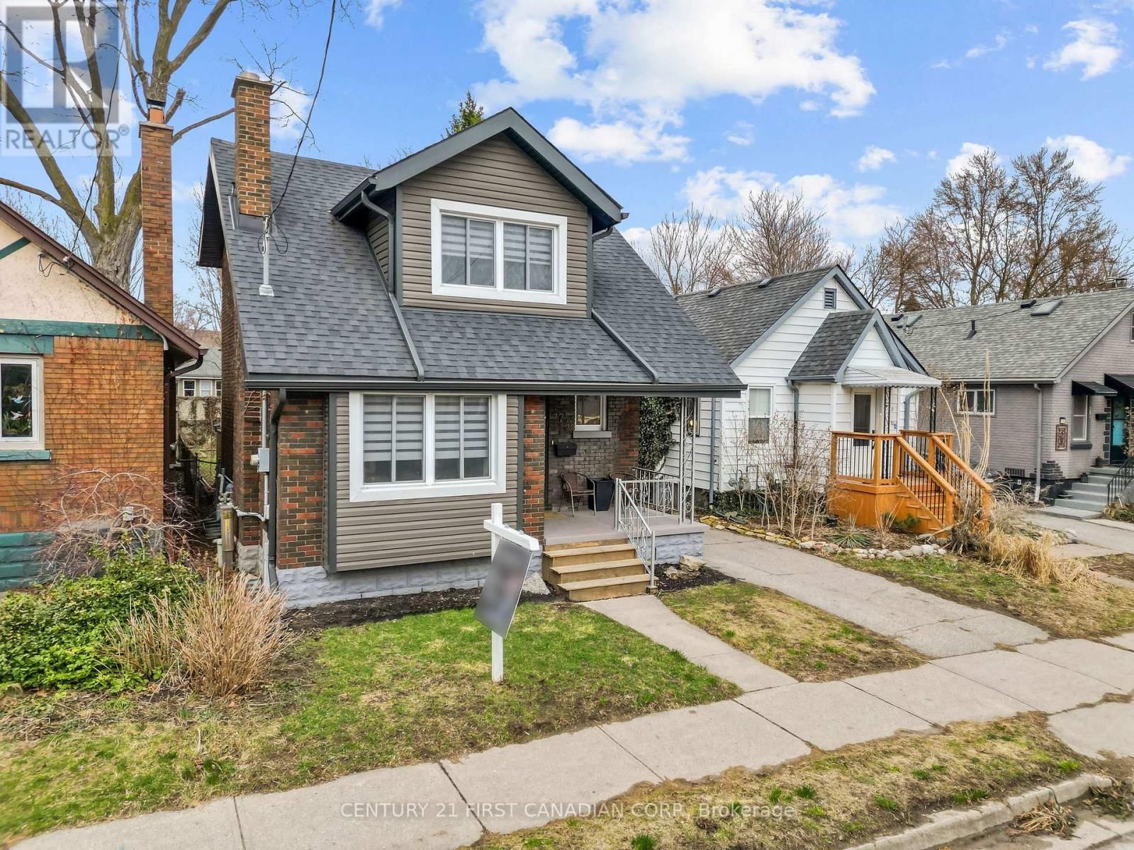 474 WOODMAN AVENUE Image 3