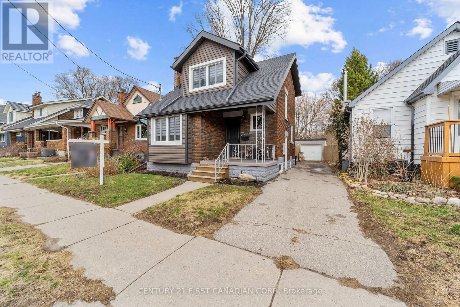 474 WOODMAN AVENUE Image 4