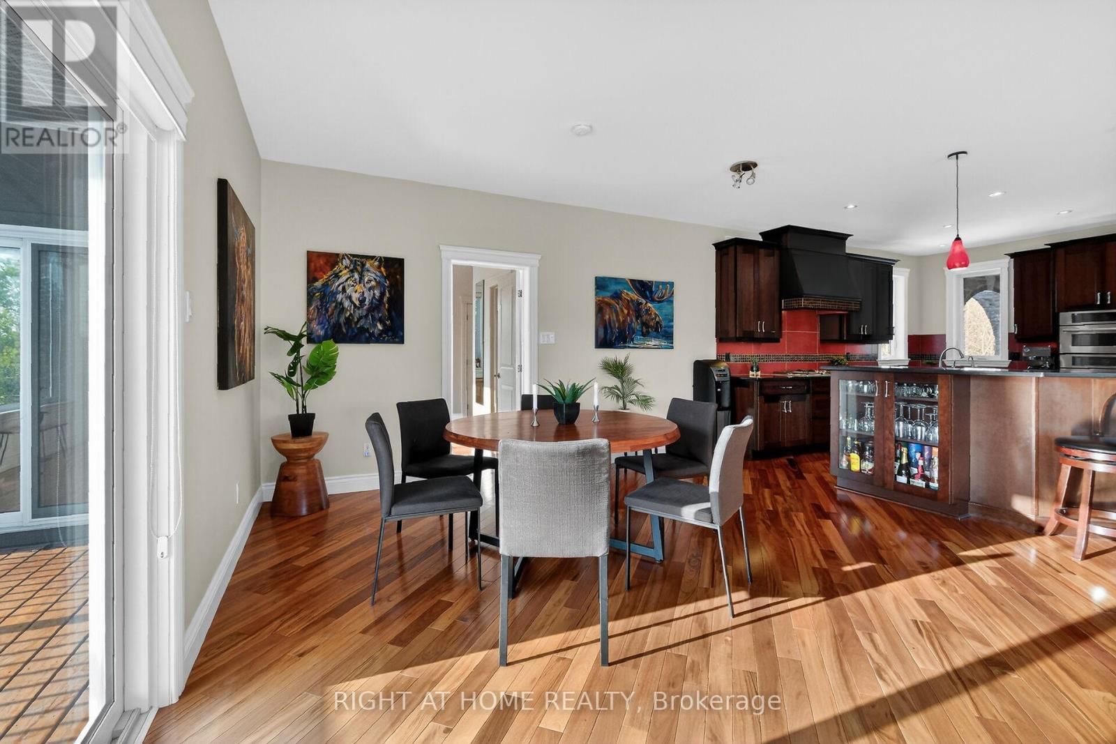 1641 BEARHILL ROAD Image 15