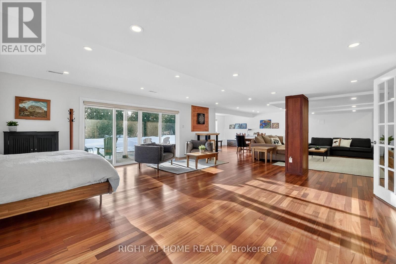 1641 BEARHILL ROAD Image 34