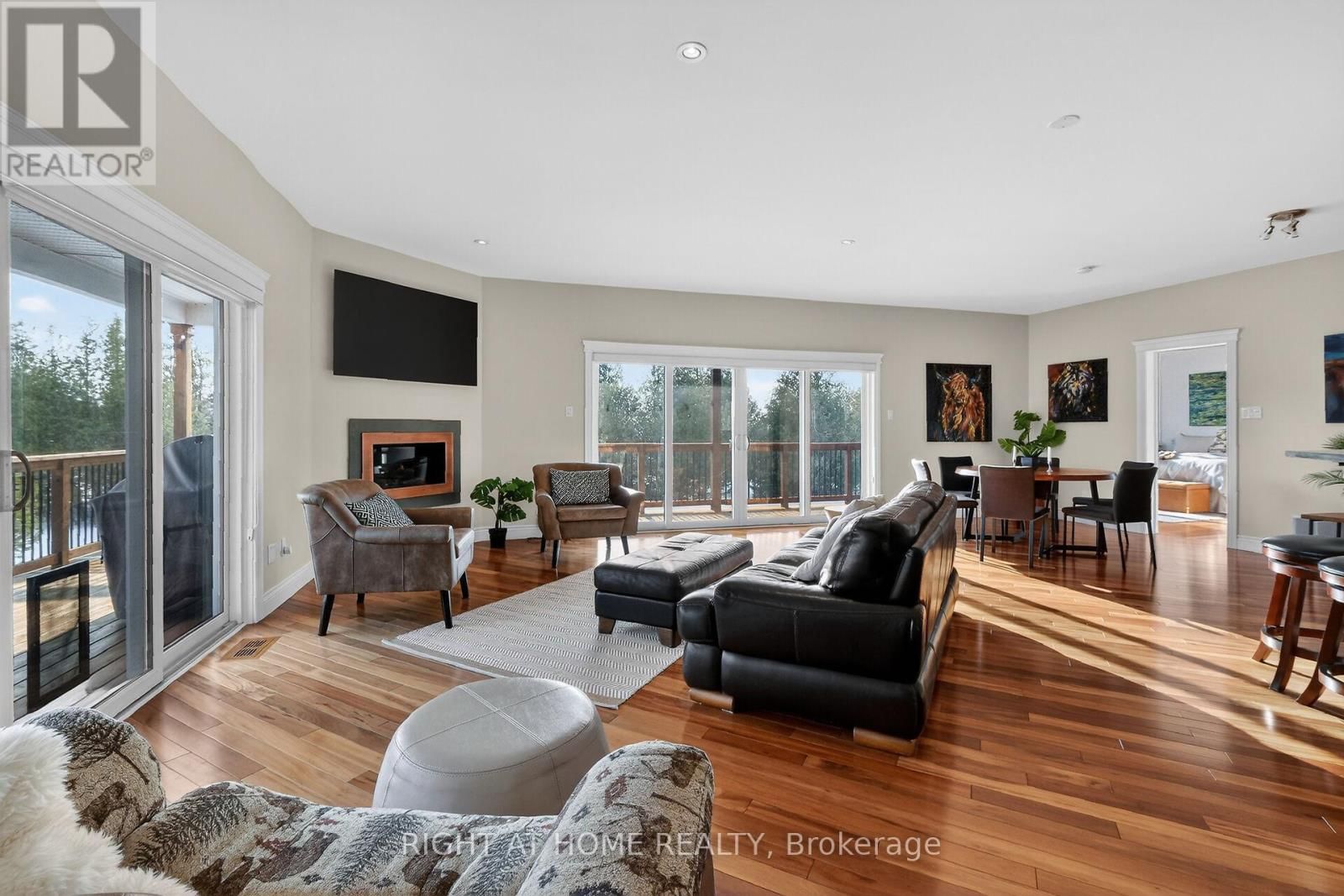 1641 BEARHILL ROAD Image 9