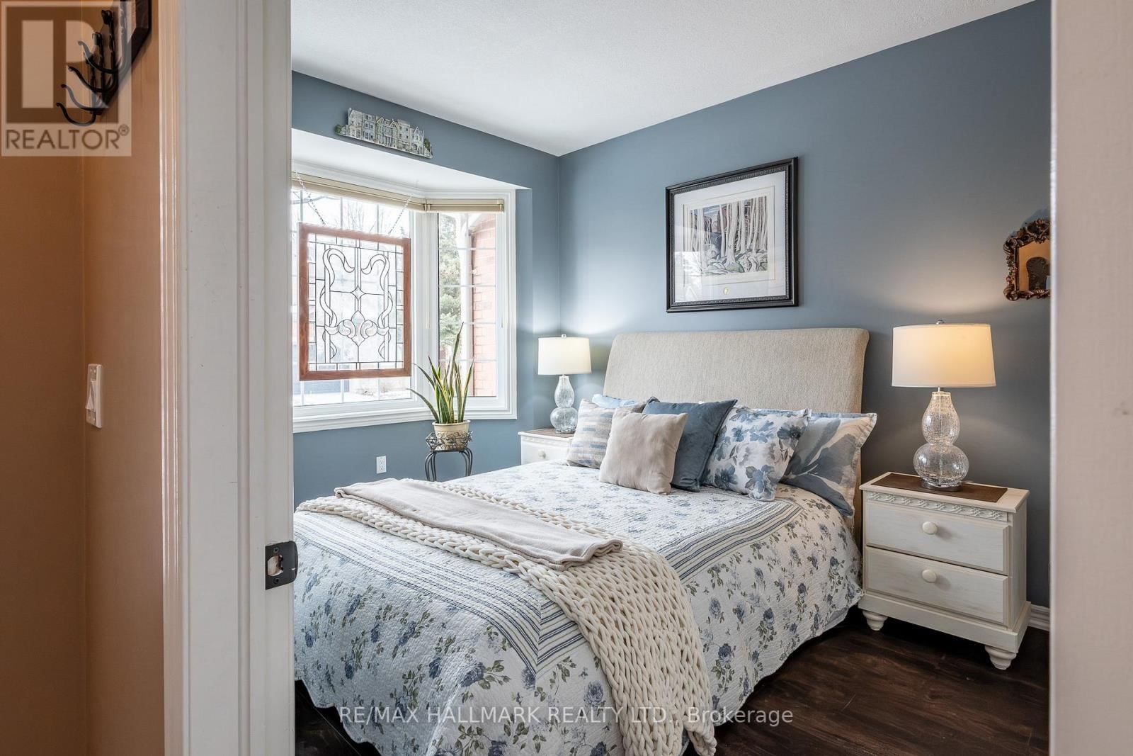 12 FAIRWAY LANE Image 11