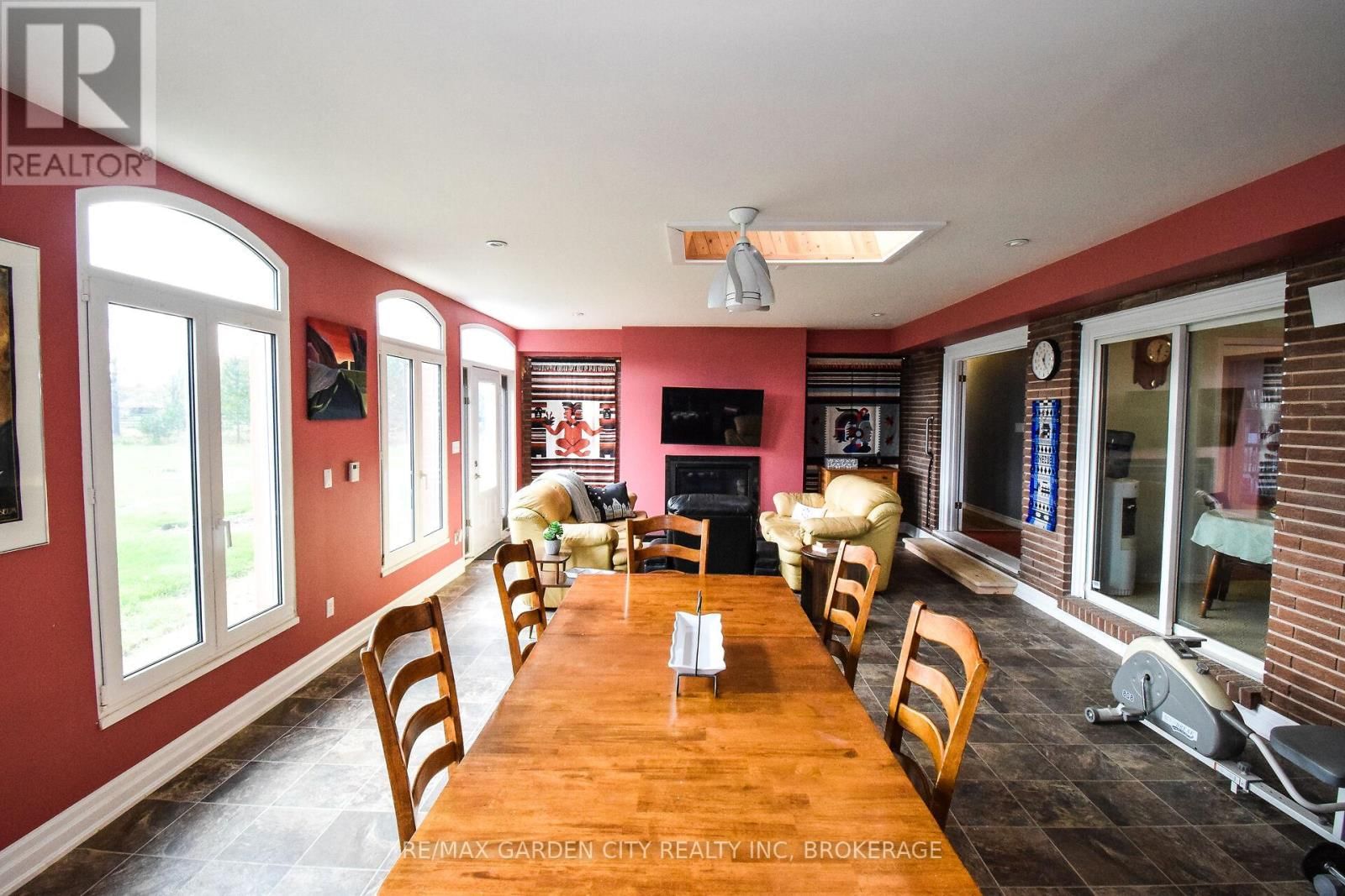 9735 CARL ROAD Image 5