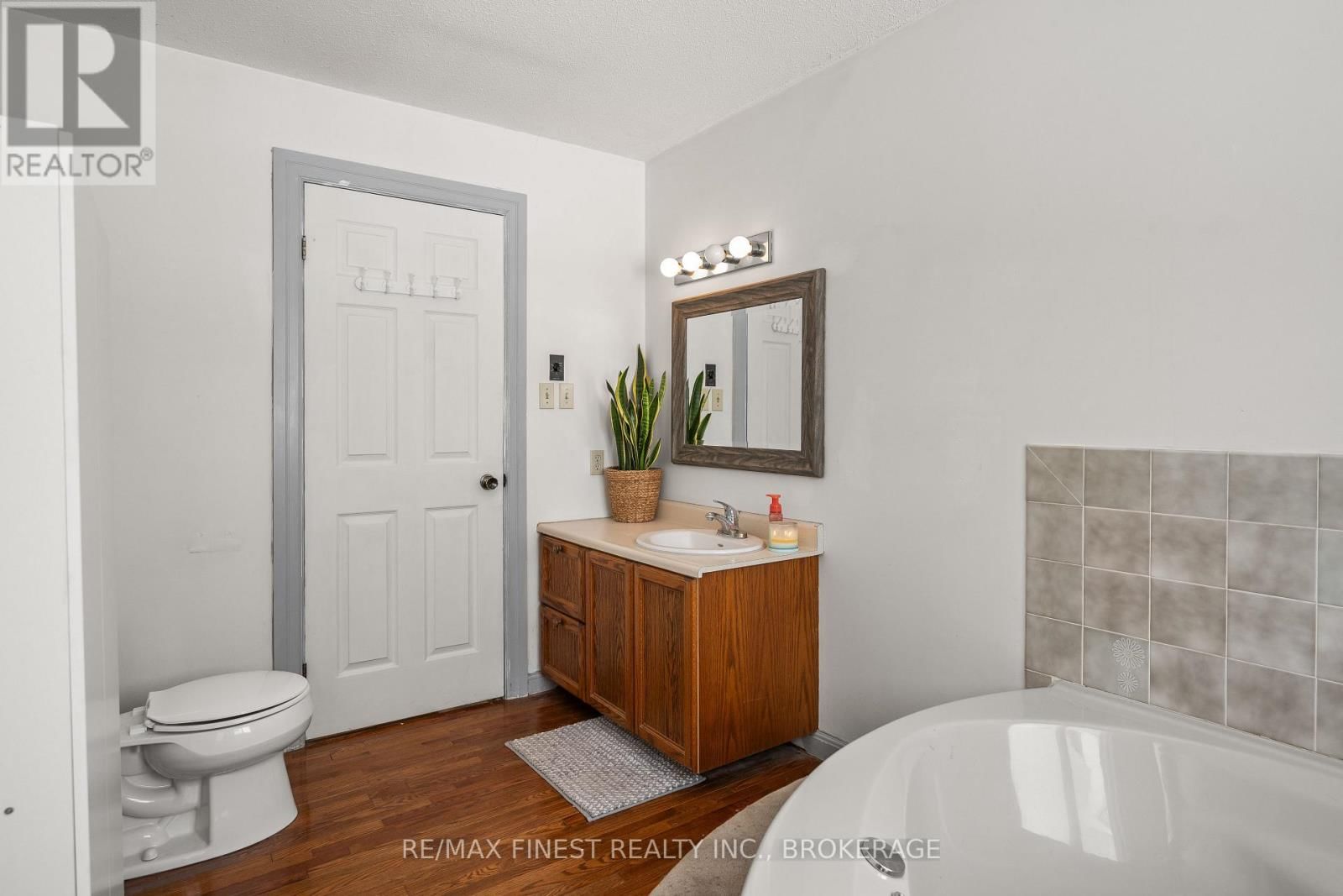 118 QUABBIN ROAD Image 17