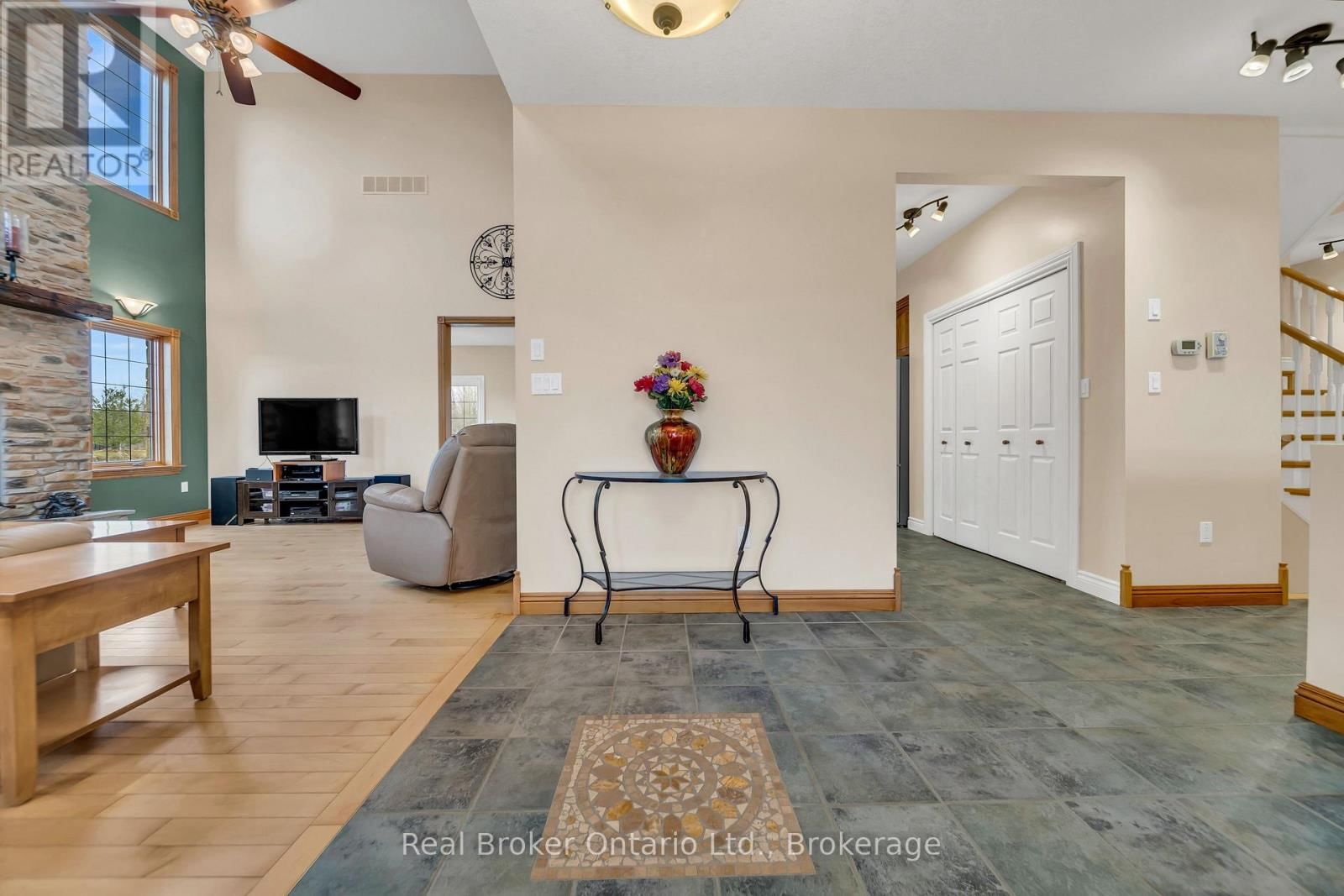 4760 NASSAGAWEYA-PUSLINCH TOWNLINE Image 6