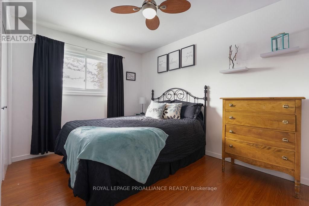 202 HUNTINGWOOD DRIVE Image 23