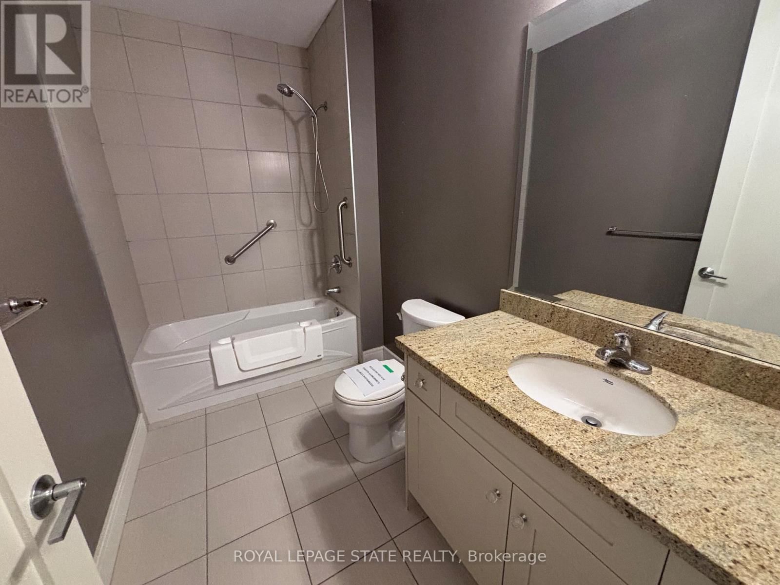 410 - 112 KING STREET EAST Image 12