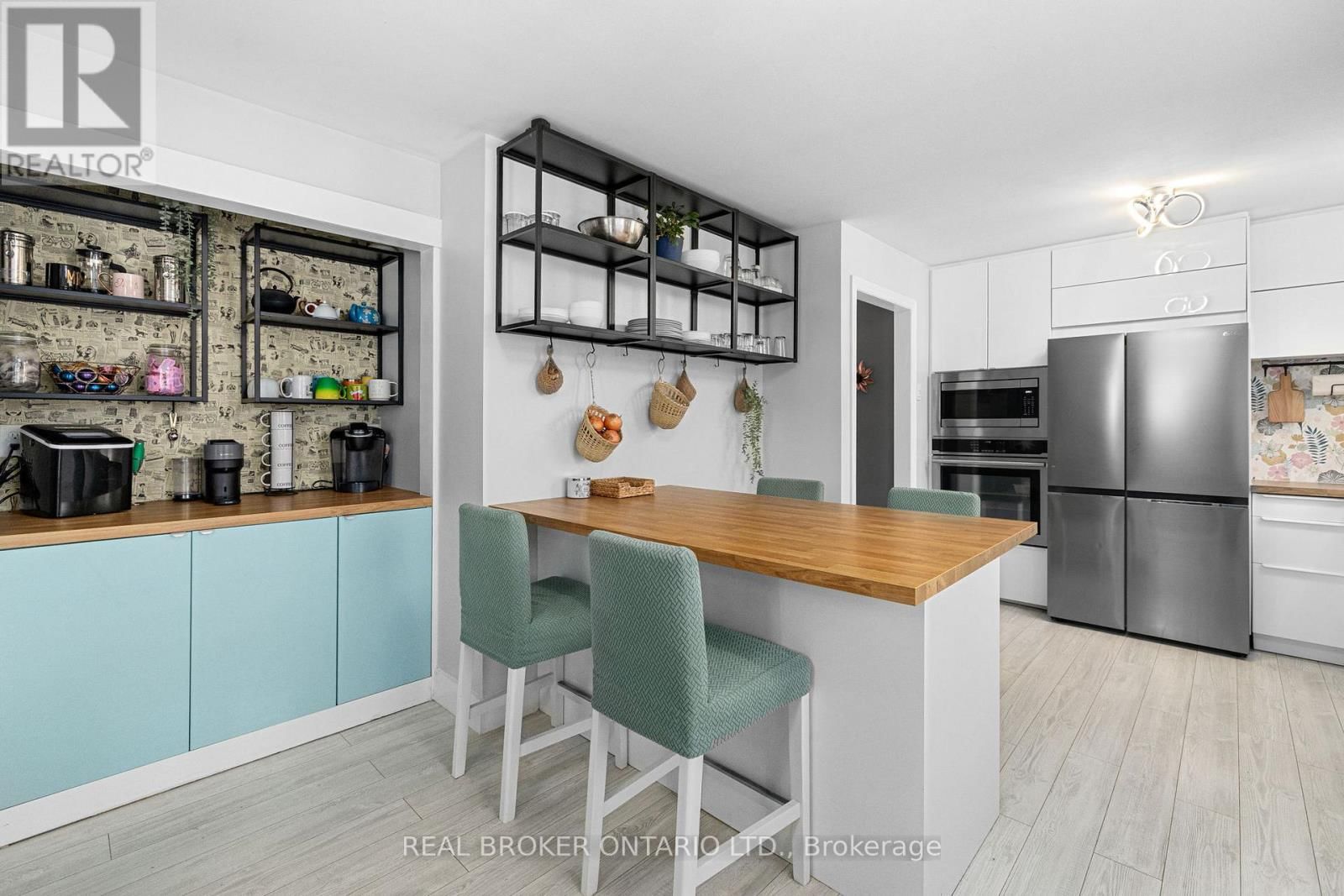 179 WELLINGTON STREET Image 11