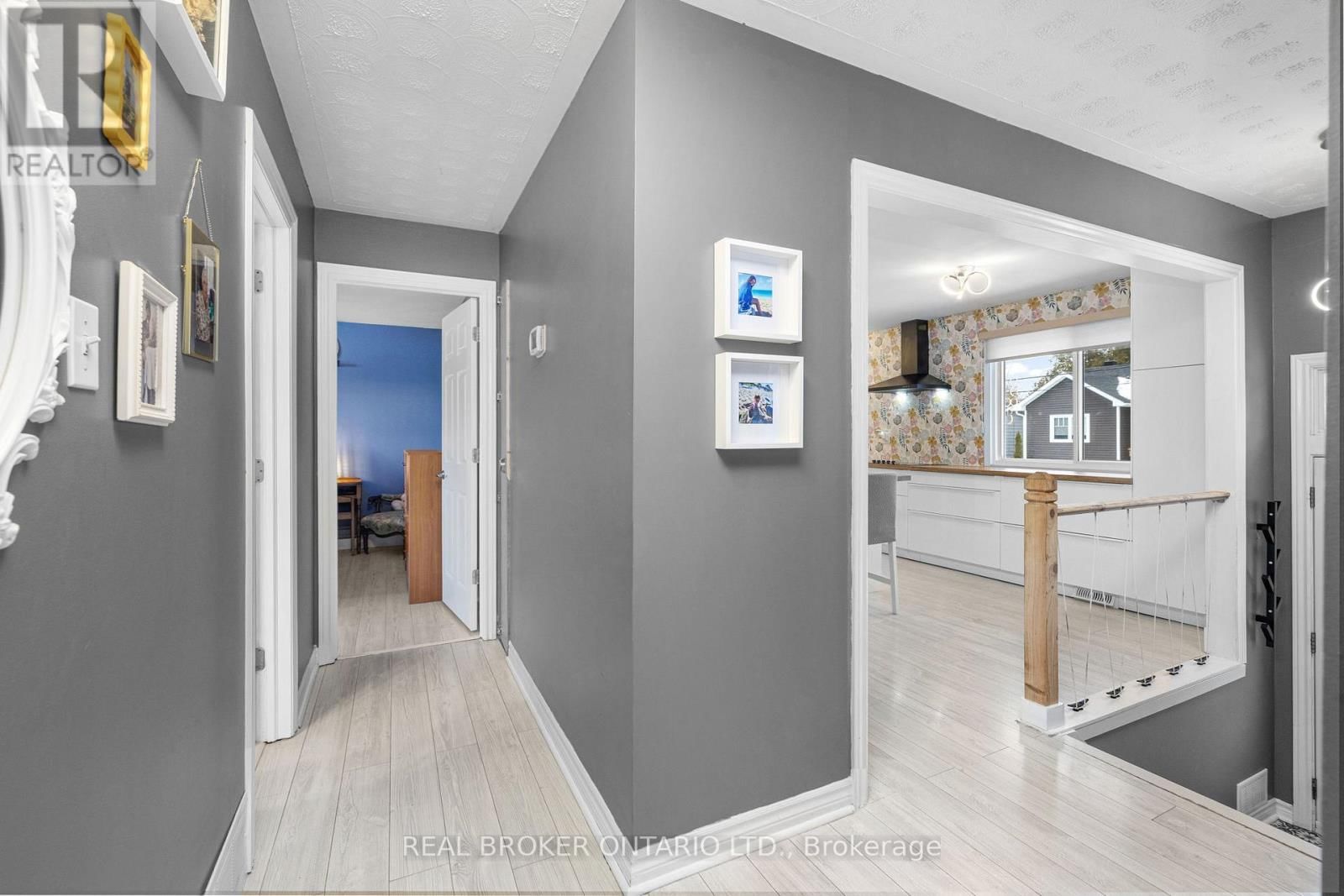 179 WELLINGTON STREET Image 15