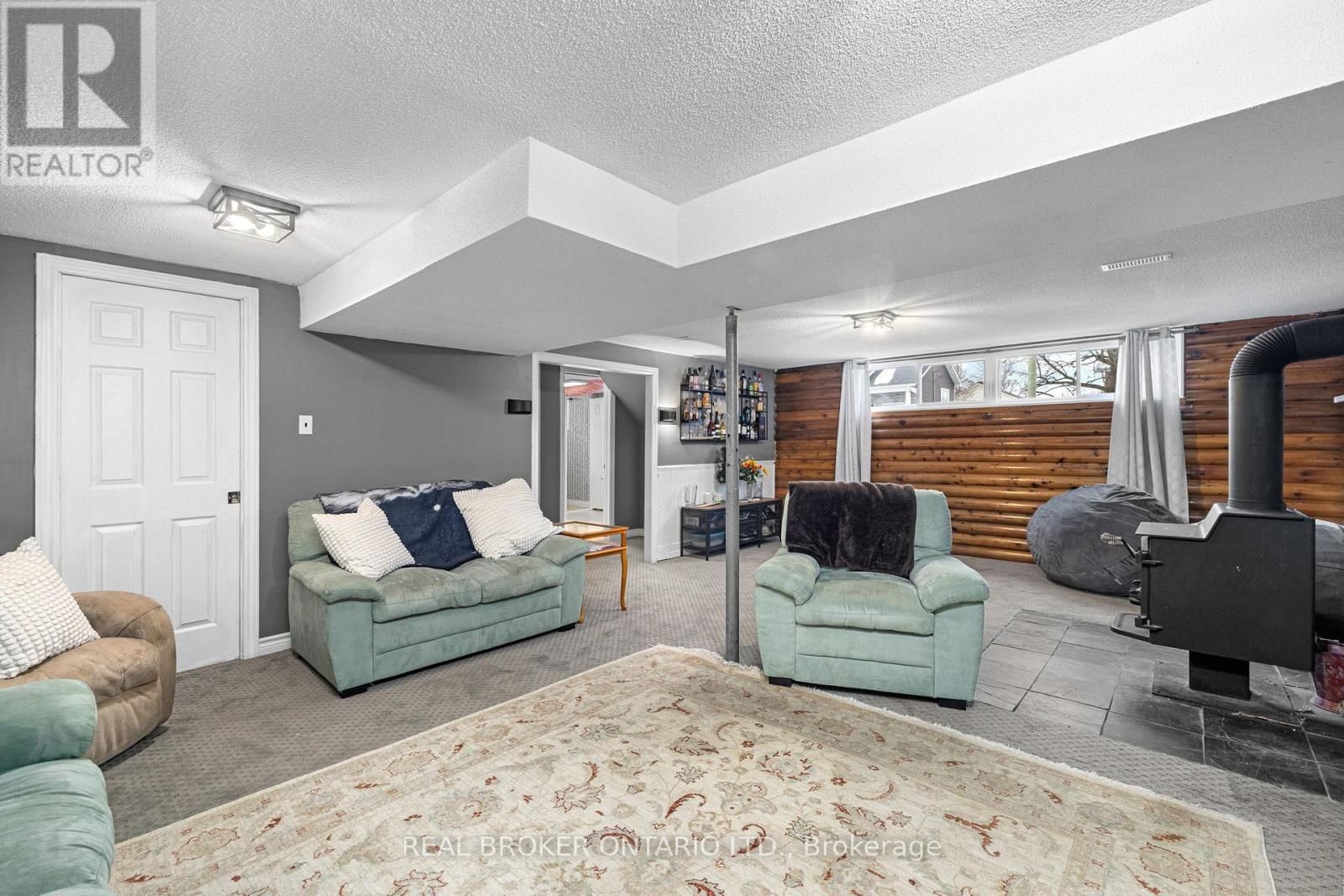 179 WELLINGTON STREET Image 23