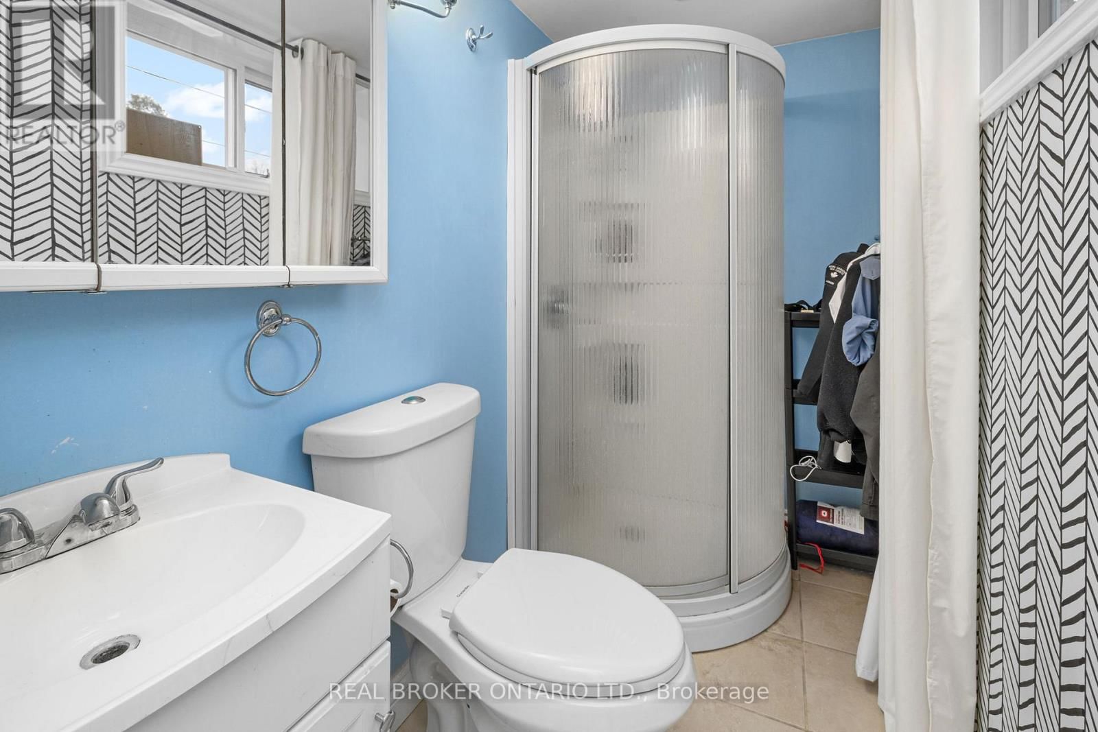 179 WELLINGTON STREET Image 27