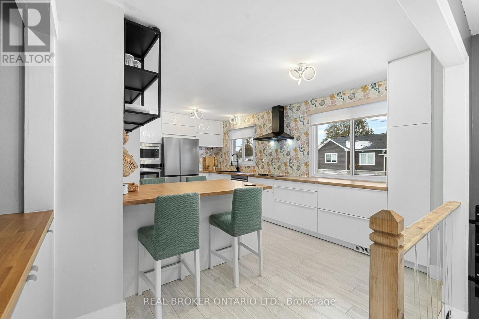 179 WELLINGTON STREET Image 9