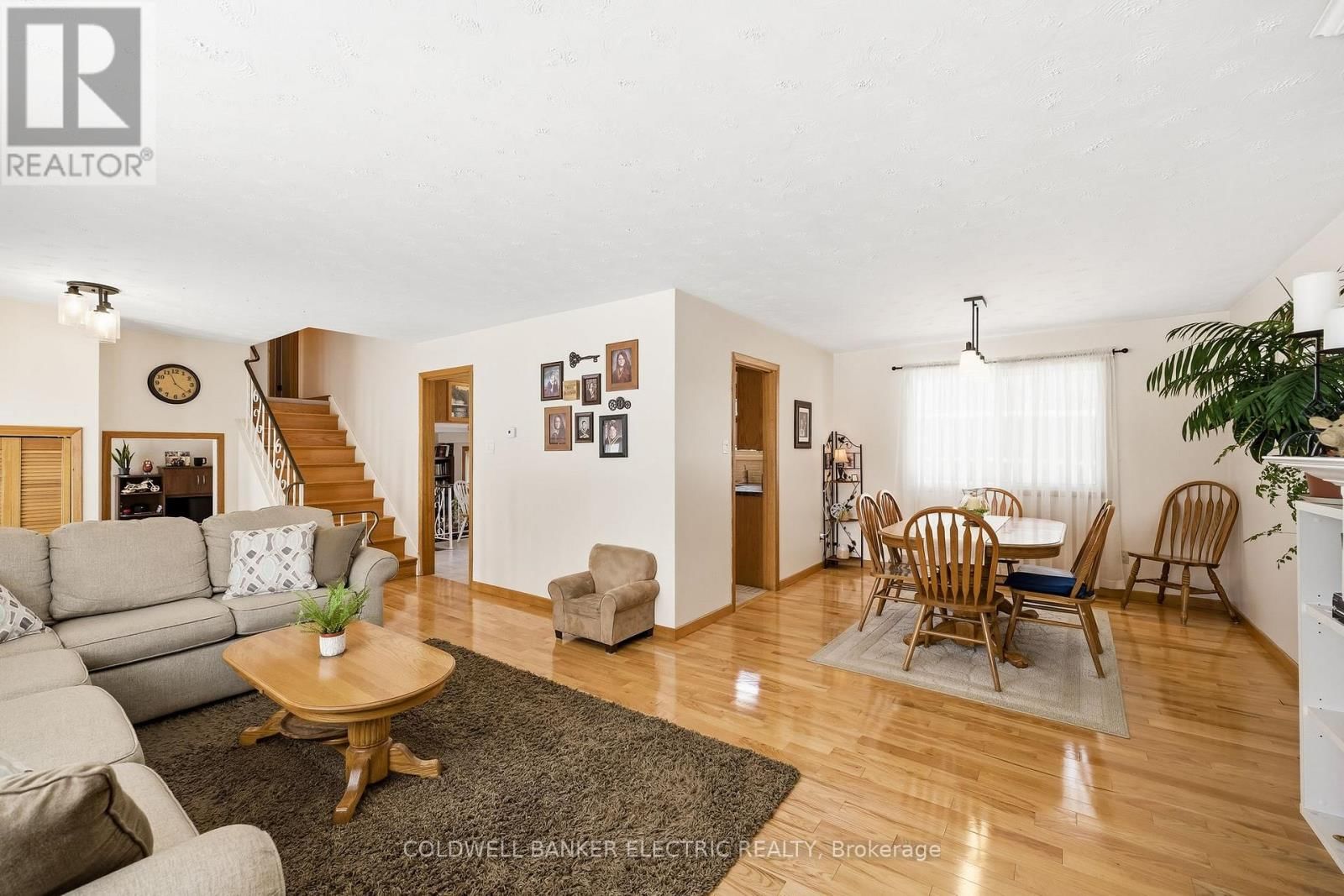 1341 HEATHER LANE Image 10