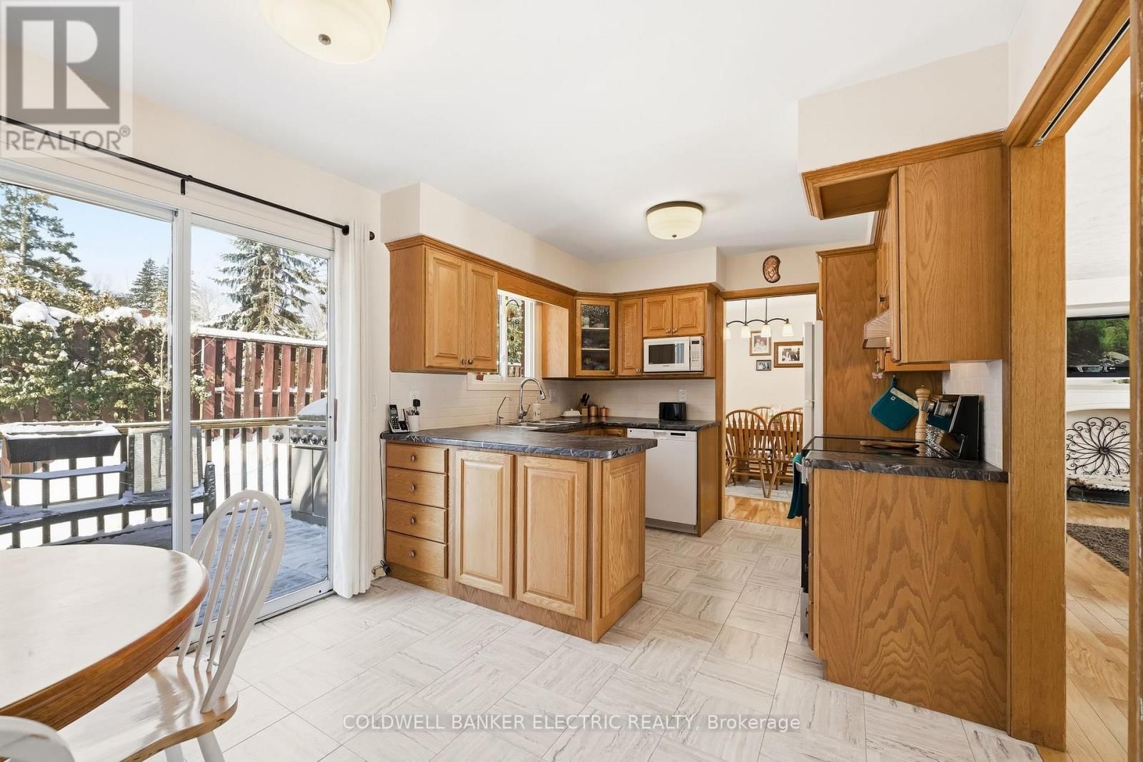 1341 HEATHER LANE Image 18