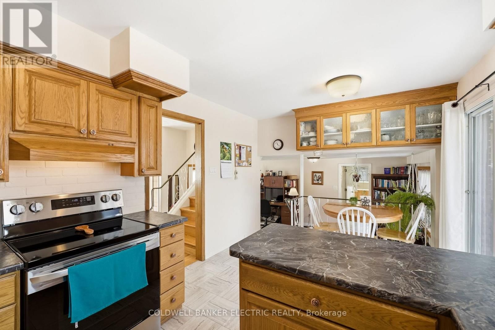 1341 HEATHER LANE Image 19