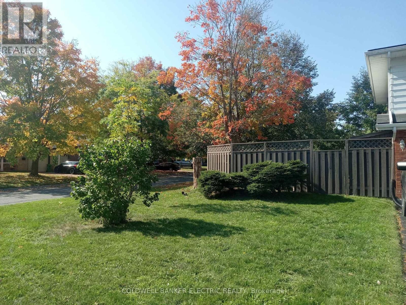 1341 HEATHER LANE Image 30