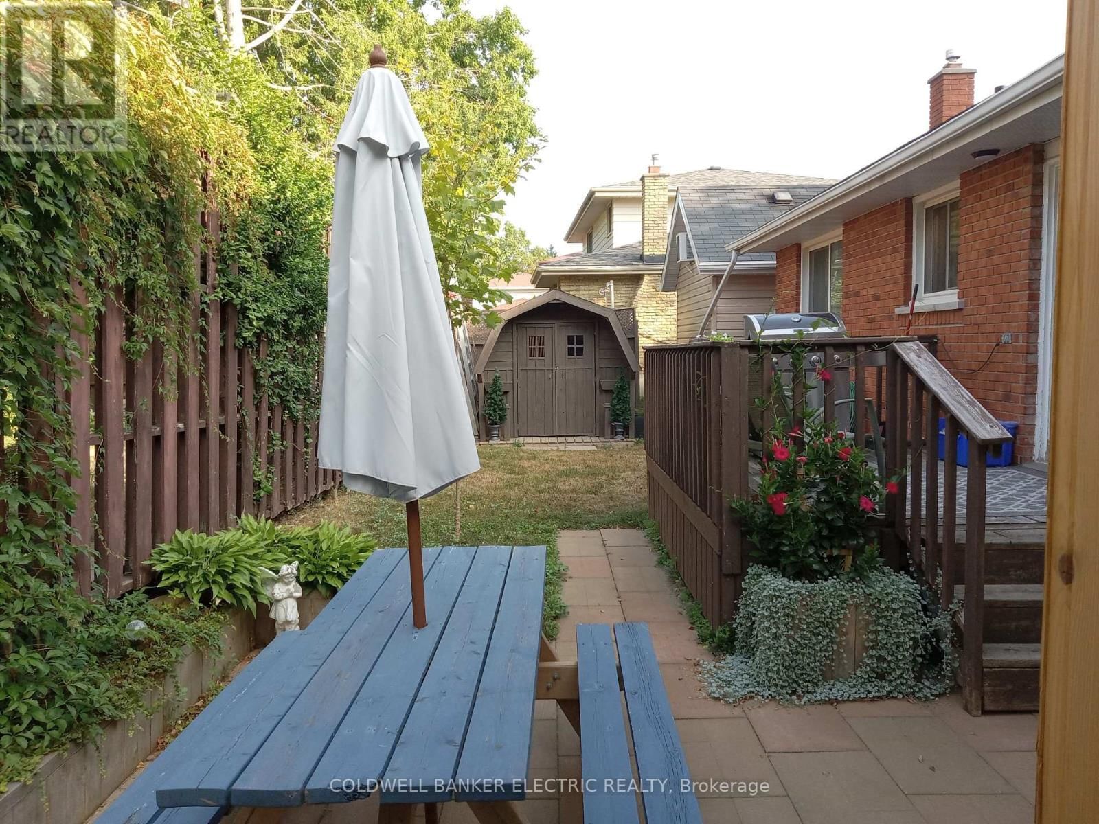 1341 HEATHER LANE Image 33