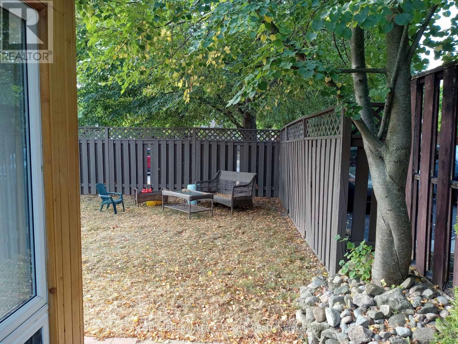 1341 HEATHER LANE Image 35