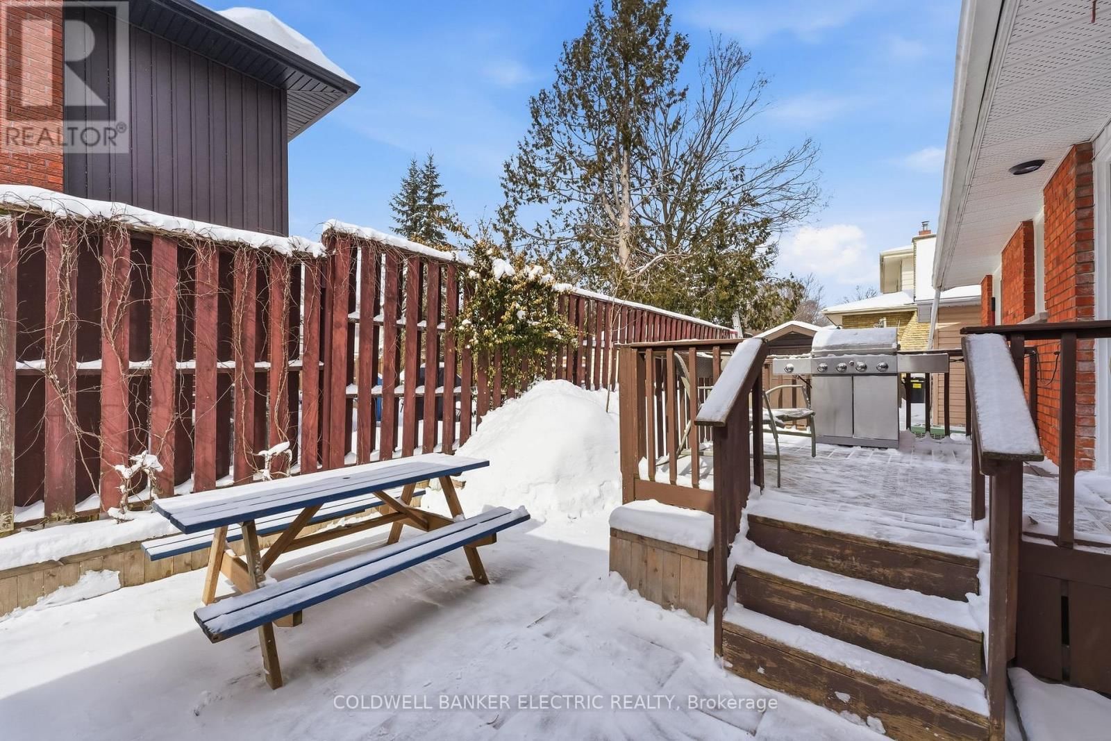 1341 HEATHER LANE Image 36