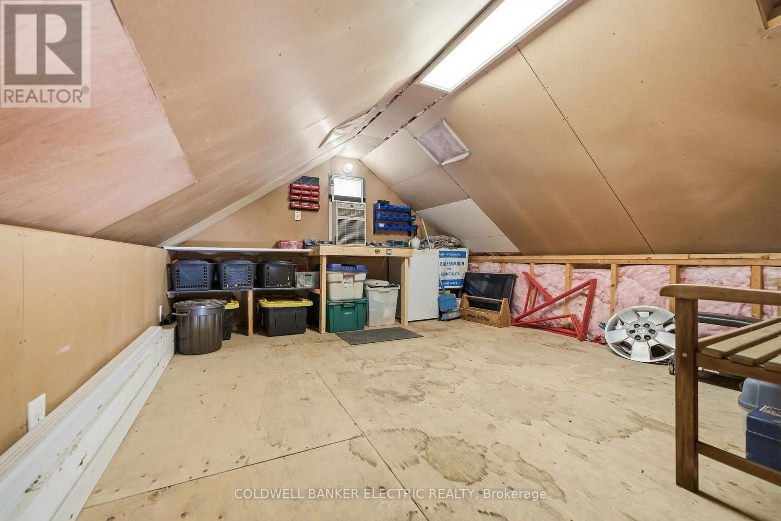 1341 HEATHER LANE Image 42