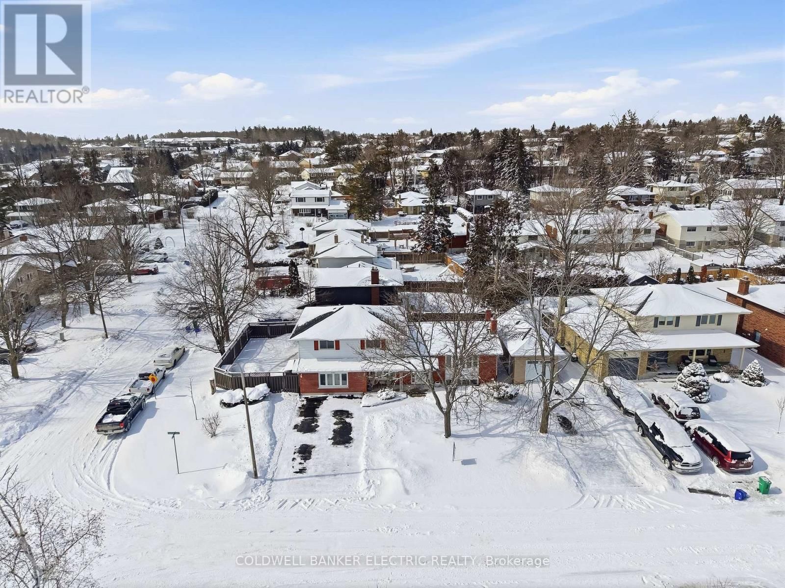 1341 HEATHER LANE Image 6