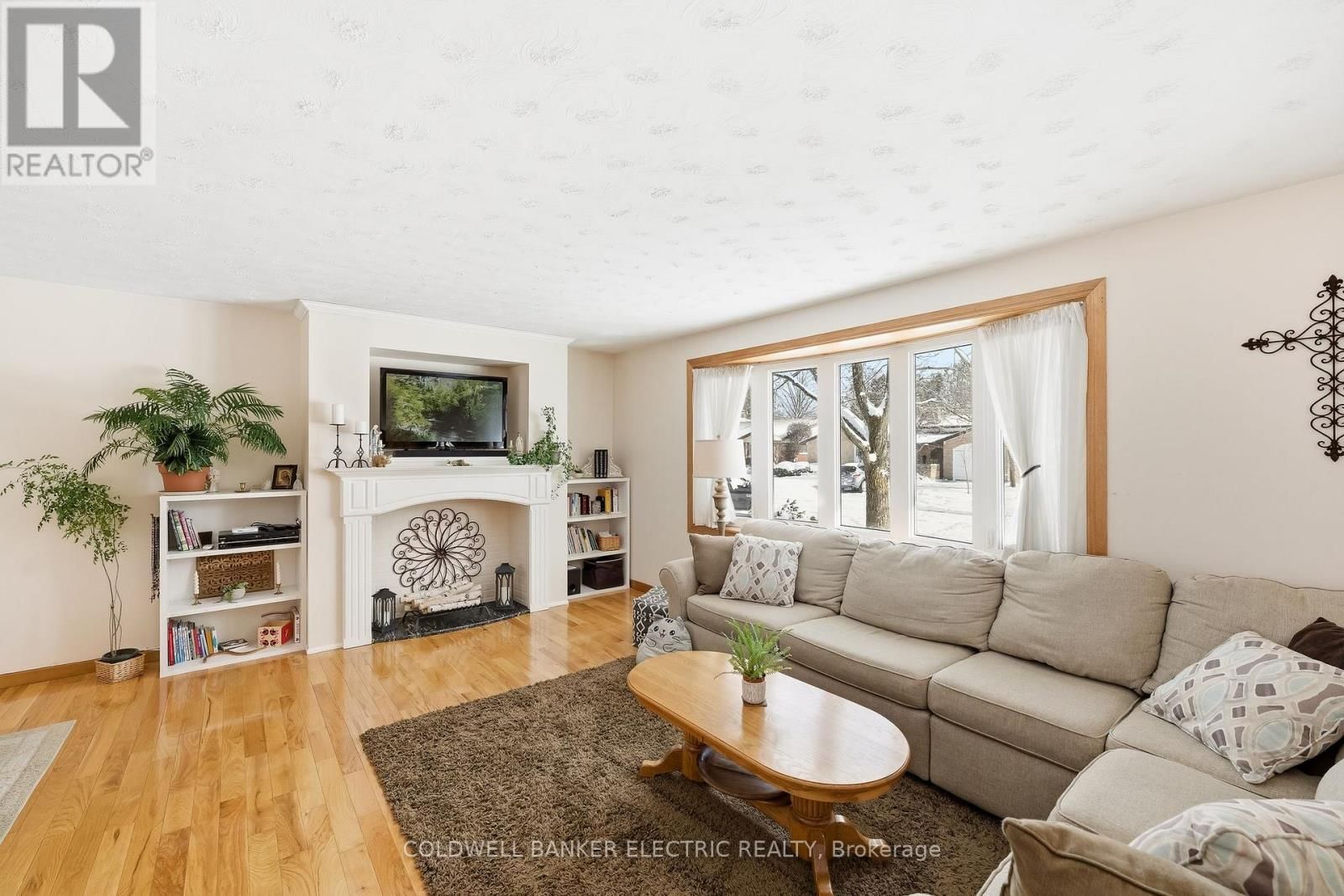 1341 HEATHER LANE Image 8